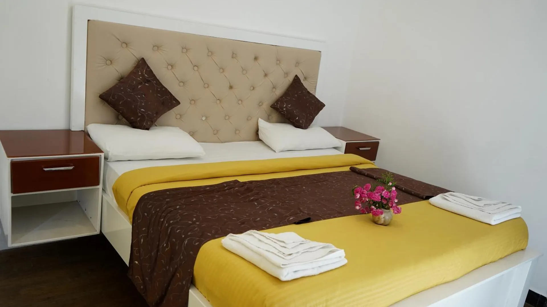 Supper Luxury Condos Nuwara Eliya